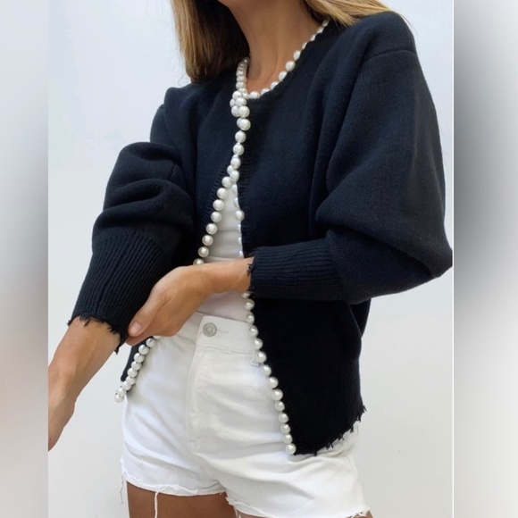 NWT VITA GRACE Isabella Pearl Edge Cardigan in Black, One Size - Picture 1 of 6